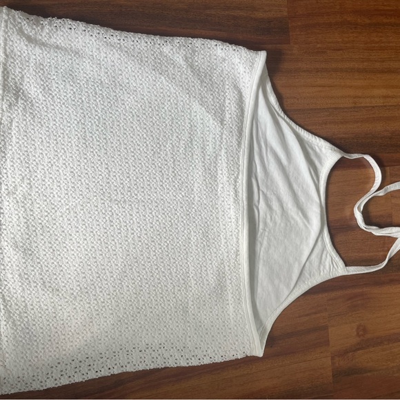 GAP eyelet white cotton lined halter top. Never worn. Adorable and nice weight. - Picture 2 of 4